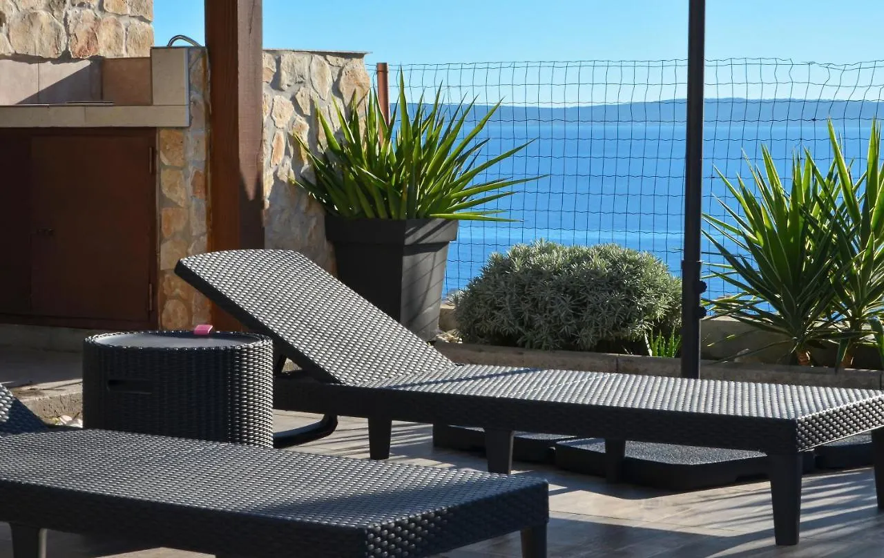 Stunning View Apartment With Pool Trogir